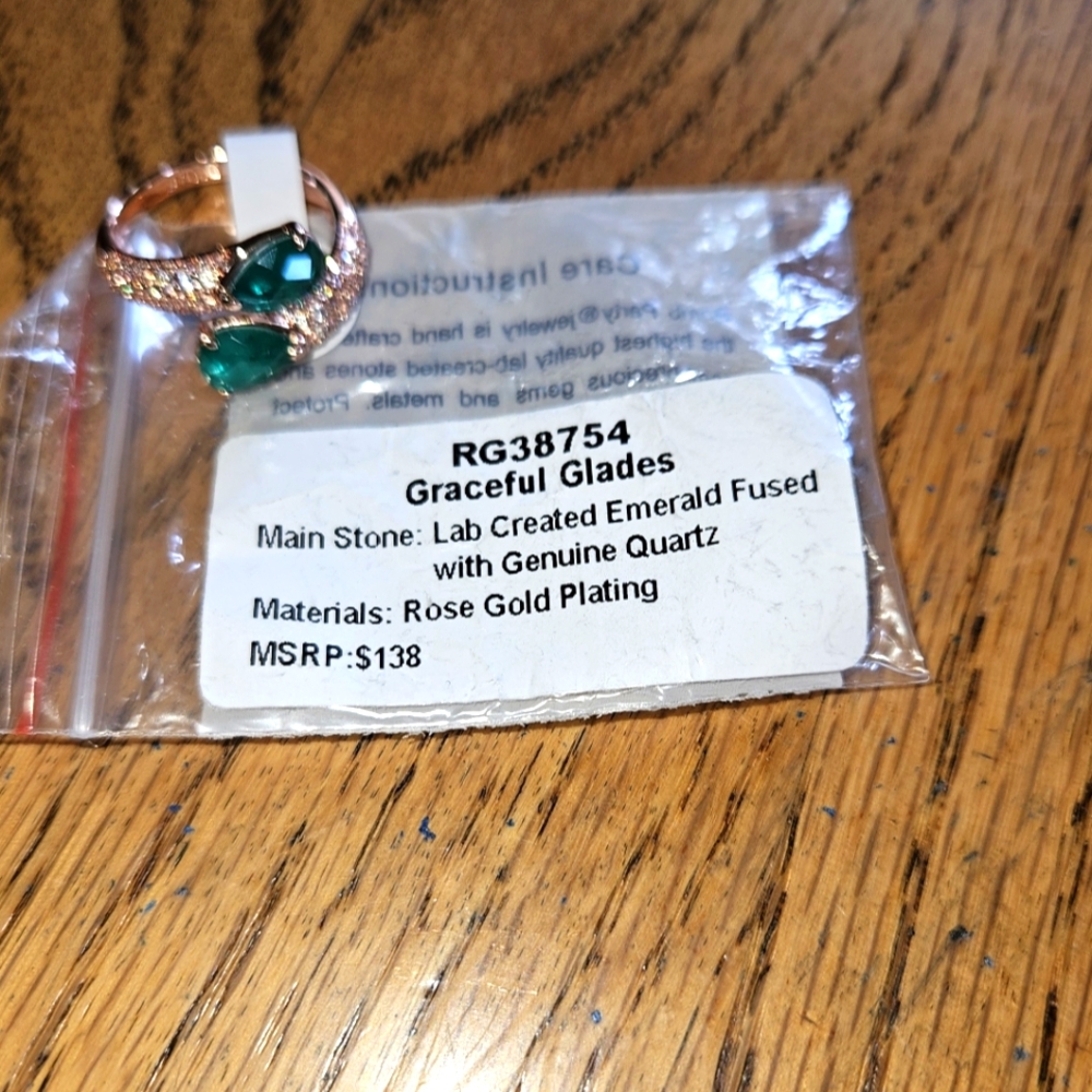 BP Lab Created Emerald Fused With Genuine Quartz Size 8 Ring.